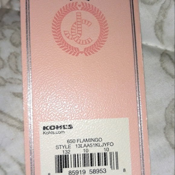 NWT, Beautiful  Juicy Couture cross body purse - Picture 14 of 16